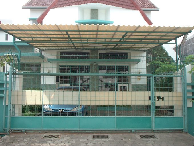 2006 – RUMAH PRIBADI SURABAYA